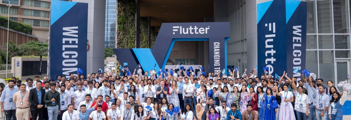 group photo of colleagues 1