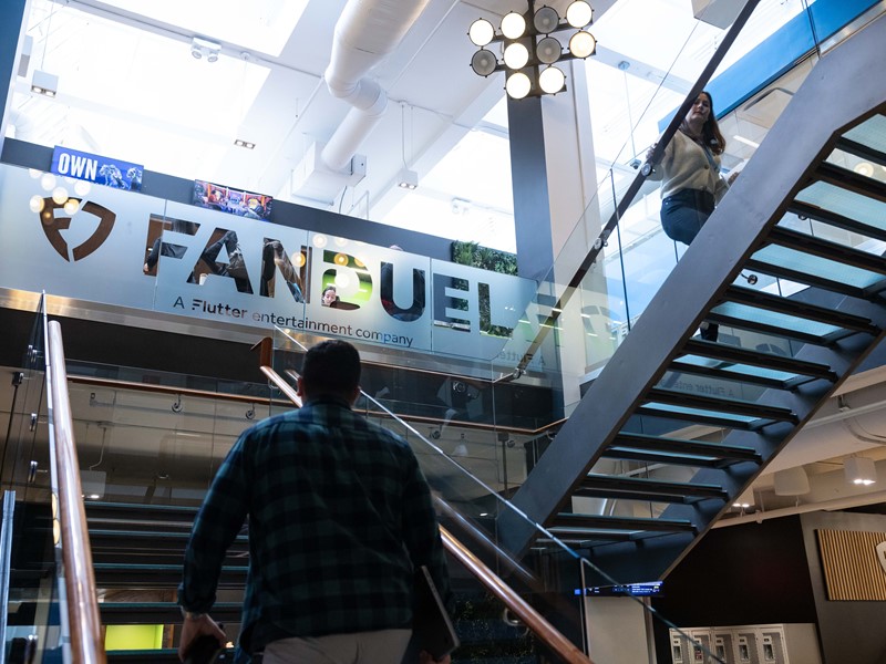 FanDuel launches mobile sports betting in Kentucky